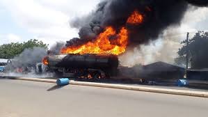 VIDEO: Fire Averted as Fuel Tanker Explodes in Lagos