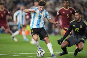 Argentina 3-0 Venezuela: Leo Messi's Brace Hands ARG Victory